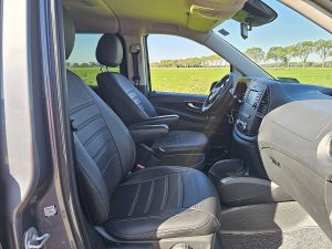 Wnętrze kabiny — Mercedes-Benz VITO 114 ac automaat EURO6 z 2018 roku