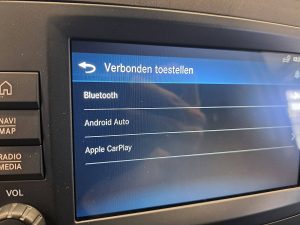 Ekran z Apple CarPlay — Mercedes-Benz VITO 114 L2 Carplay Camera AC z 2022 roku