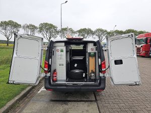 Przestrzeń ładunkowa — Mercedes-Benz VITO 114 L2 Wp-Inrichting LED z 2022 roku