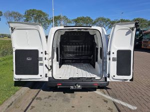 Przestrzeń ładunkowa — Nissan E-NV200 ac aut wltp 200 kms z 2021 roku
