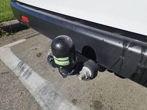Hak holowniczy — Nissan E-NV200 ac aut wltp 200 kms z 2021 roku