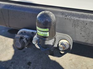 Hak holowniczy — Nissan E-NV200 ac aut wltp 200 kms z 2021 roku