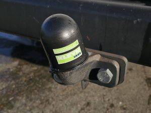 Hak holowniczy — Nissan E-NV200 ac aut wltp 200 kms z 2021 roku