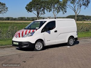 Strona kierowcy z przodu — Nissan E-NV200 ac aut wltp 200 kms z 2021 roku