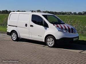 Strona pasażera z przodu — Nissan E-NV200 ac aut wltp 200 kms z 2021 roku