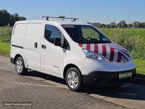 Strona pasażera z przodu — Nissan E-NV200 ac aut wltp 200 kms z 2021 roku