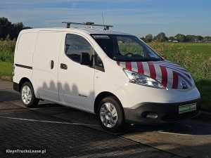 Strona pasażera z przodu — Nissan E-NV200 ac aut wltp 200 kms z 2021 roku