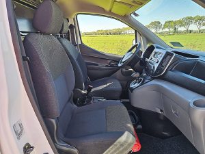 Wnętrze kabiny — Nissan E-NV200 ac aut wltp 200 kms z 2021 roku