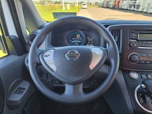 Wyposażenie specjalne wnętrza — Nissan E-NV200 ac aut wltp 200 kms z 2021 roku