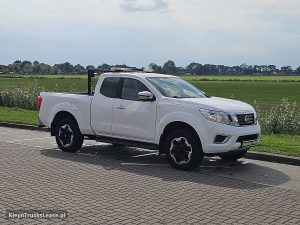 Strona pasażera z przodu — Nissan NAVARA 2.3 4WD 4x4 160Pk NAP z 2019 roku
