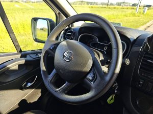 Wyposażenie specjalne wnętrza, ujęcie 2 — Nissan NV 300 L2 Lang Euro6 Airco! z 2022 roku