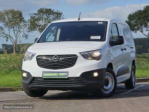 Przód pojazdu — Opel COMBO 1.5 L2 2xZjdeur NAP Eur6 z 2021 roku