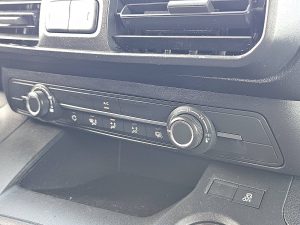 Wyposażenie specjalne wnętrza, ujęcie 2 — Opel COMBO 1.5 L2 2xZjdeur NAP Eur6 z 2021 roku