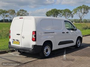 Strona pasażera z tyłu — Opel COMBO 1.5 L2 2xZjdeur NAP Eur6 z 2021 roku