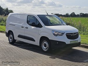 Strona pasażera z przodu — Opel COMBO 1.5 L2 2xZjdeur NAP Eur6 z 2021 roku