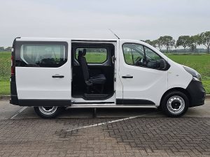 Drzwi boczne przestrzeni ładunkowej — Opel VIVARO 1.6 L1H1 Kombi 9P Airco z 2019 roku
