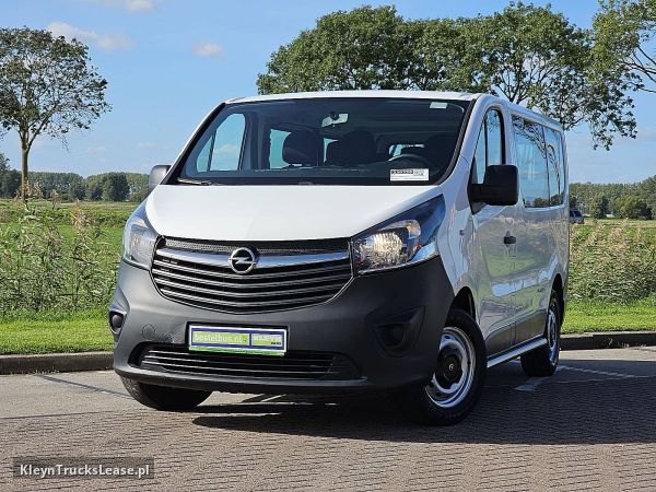 Opel VIVARO 1.6 L1H1 Kombi 9P Airco z 2019 roku, do przewozu osób z zagranicy — przód pojazdu
