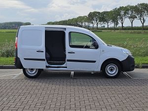 Drzwi boczne przestrzeni ładunkowej — Renault KANGOO 1.5 Airco NAP Euro6! z 2021 roku