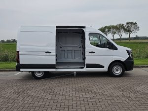 Drzwi boczne przestrzeni ładunkowej — Renault MASTER 2.0 L2H2 LED Trekhaak z 2025 roku