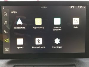 Ekran z Apple CarPlay — Renault MASTER 2.0 L2H2 LED Trekhaak z 2025 roku