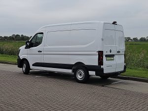 Strona kierowcy z tyłu — Renault MASTER 2.0 L2H2 LED Trekhaak z 2025 roku