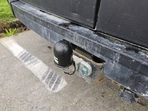 Hak holowniczy — Renault MASTER 2.3 z 2018 roku