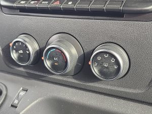 Wyposażenie specjalne wnętrza, ujęcie 3 — Renault MASTER 2.3 L2H2 Koelwagen D/N! z 2024 roku