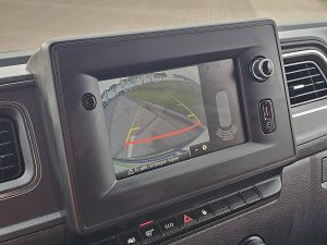Systemy bezpieczeństwa — Renault MASTER 2.3 L2H2 Koelwagen D/N! z 2024 roku