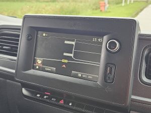Wyposażenie specjalne wnętrza, ujęcie 3 — Renault MASTER T35 ac camera EURO6 z 2022 roku