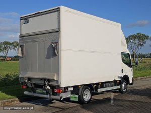 Strona pasażera z tyłu — Renault MAXITY 130 DCI 3.5 E6 LAADKLEP z 2020 roku