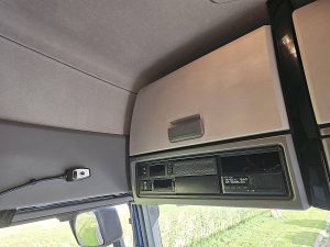 Wyposażenie specjalne wnętrza, ujęcie 2 — Renault T 440 13 LITER z 2023 roku