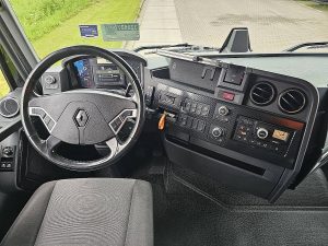 Deska rozdzielcza i stanowisko kierowcy — Renault T 480 HIGH 13 LITER 480 PS z 2022 roku