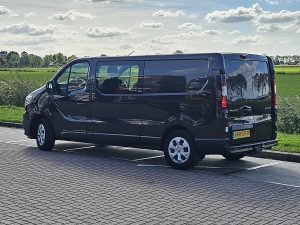 Strona kierowcy z tyłu — Renault TRAFIC 2.0 DCI L2 DubbeleCabine NAP z 2022 roku