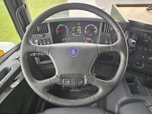 Wyposażenie specjalne wnętrza, ujęcie 3 — Scania P230 6x2*4 Airco NL-Truck z 2009 roku