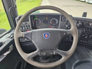 Wyposażenie specjalne wnętrza, ujęcie 2 — Scania P370 z 2017 roku