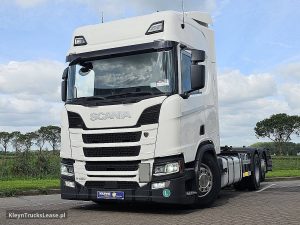 Przód pojazdu — Scania R450 6x2*4 z 2020 roku