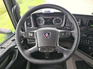 Wyposażenie specjalne wnętrza, ujęcie 2 — Scania R450 Multiwechsler z 2021 roku