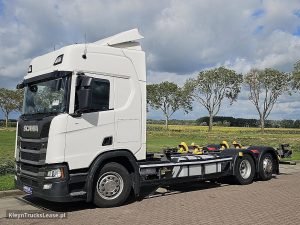 Strona kierowcy z przodu — Scania R450 Multiwechsler z 2021 roku