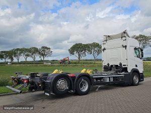Strona pasażera z tyłu — Scania R450 Multiwechsler z 2021 roku