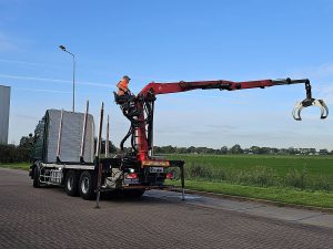 Strona kierowcy z tyłu — Scania R580 Epsilon 12Z z 2013 roku