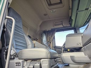 Wnętrze kabiny — Scania R580 Epsilon 12Z z 2013 roku