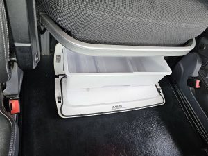 Wyposażenie specjalne wnętrza — Scania R580 TL,bogie,durabright z 2016 roku
