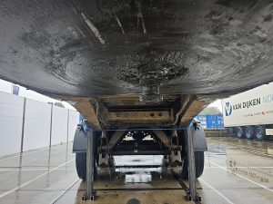 Wyposażenie specjalne — Schmitz SKI 24 z 2014 roku