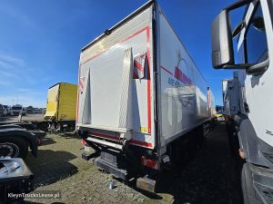 Strona kierowcy z przodu — Schuh ASZ18008 z 2018 roku