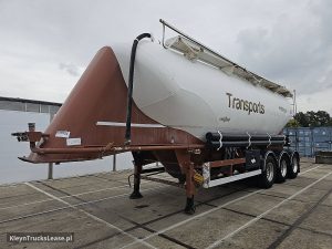 Przód pojazdu — Spitzer SF-37 PI z 2014 roku