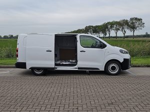 Drzwi boczne przestrzeni ładunkowej — Toyota PRO-ACE ELECTRIC snellaad 345km wltp z 2026 roku