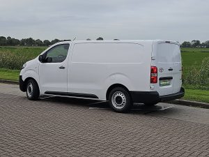 Strona kierowcy z tyłu — Toyota PRO-ACE ELECTRIC snellaad 345km wltp z 2026 roku