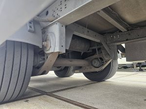 Wyposażenie specjalne, ujęcie 3 — Tracon BURGERS BLOEMEN Blumen Flowers LBW! z 2018 roku