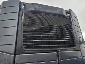 Wyposażenie specjalne, ujęcie 7 — Tracon BURGERS BLOEMEN Blumen Flowers LBW! z 2018 roku