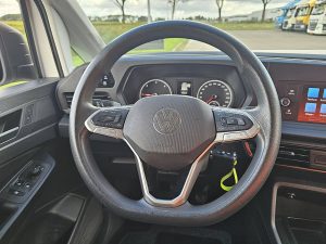 Wyposażenie specjalne wnętrza — Volkswagen CADDY 2.0 ac carplay EURO6 z 2022 roku